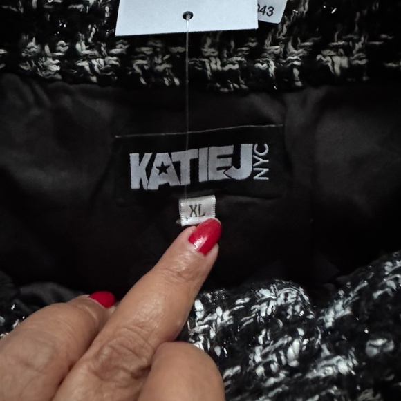 Girls shorts - Picture 5 of 7